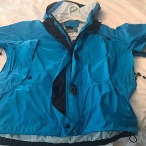 L.L.Bean women’s raincoat teal pit-zips size S